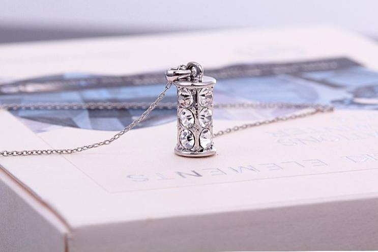 White Stone Necklaces